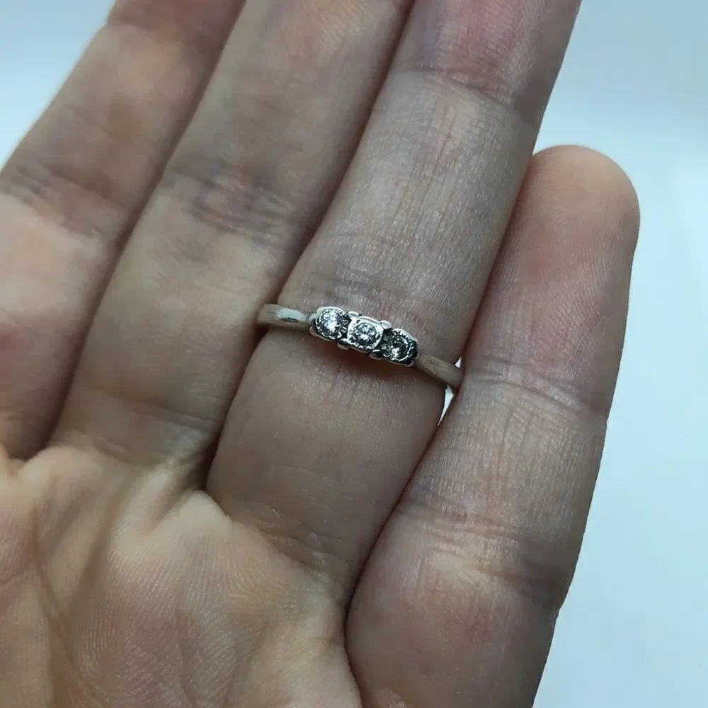 💛 925 Triple Diamond Promise Ring - Picture 4 of 4